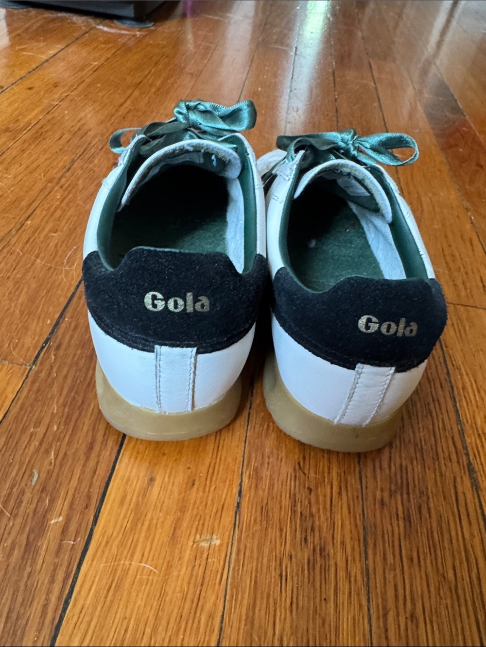 Gola White Sneakers with Dark Green Details, size 8 - Picture 4 of 6